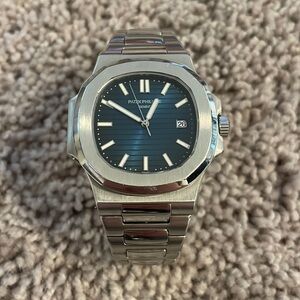 Patek Phillipe 1-1 watch mens watch fair price.has a few mechanical issues